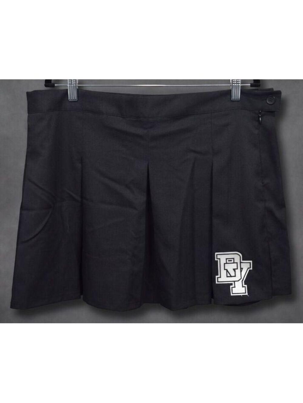 Divided by H&M Black Pleated Varsity Patch Mini Skirt NWT Plus Size XXL